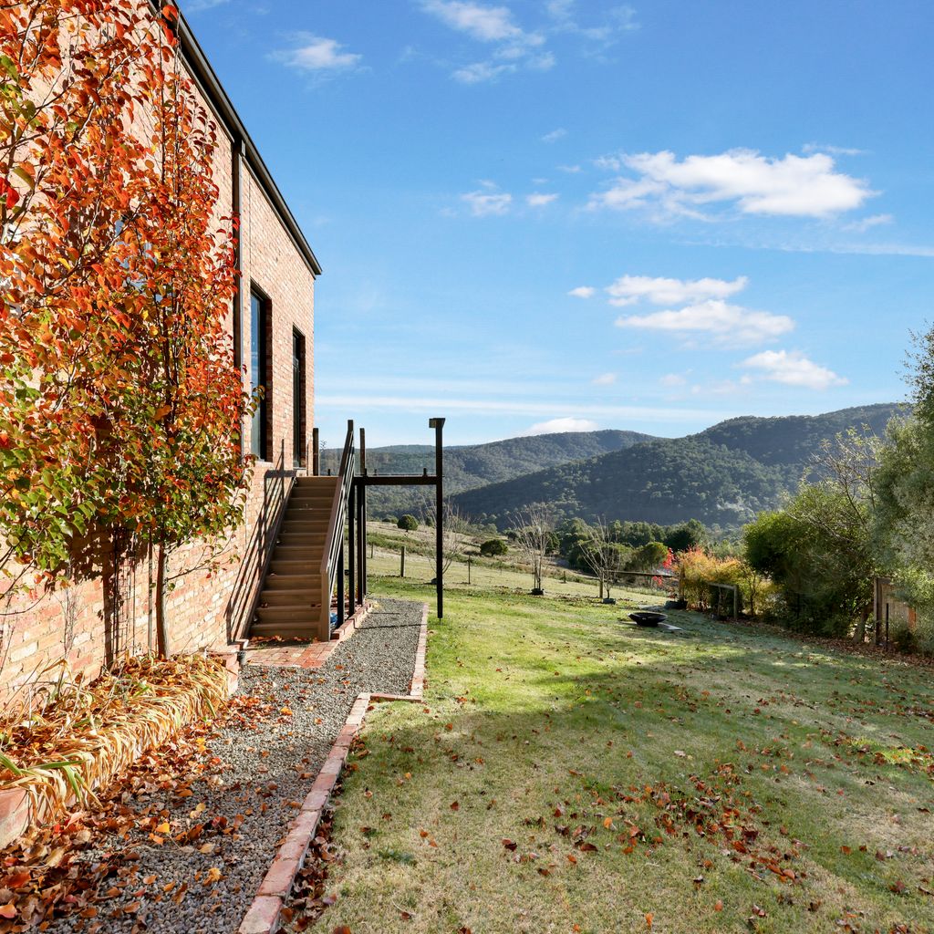 Black Tusk – Merrijig – Sleeps 8