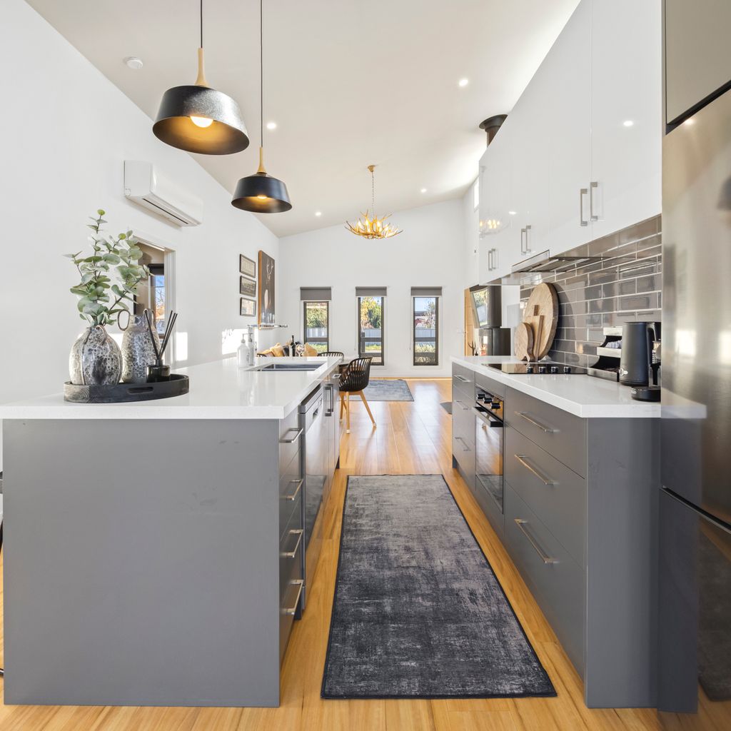 Station House – Mansfield – Sleeps 8