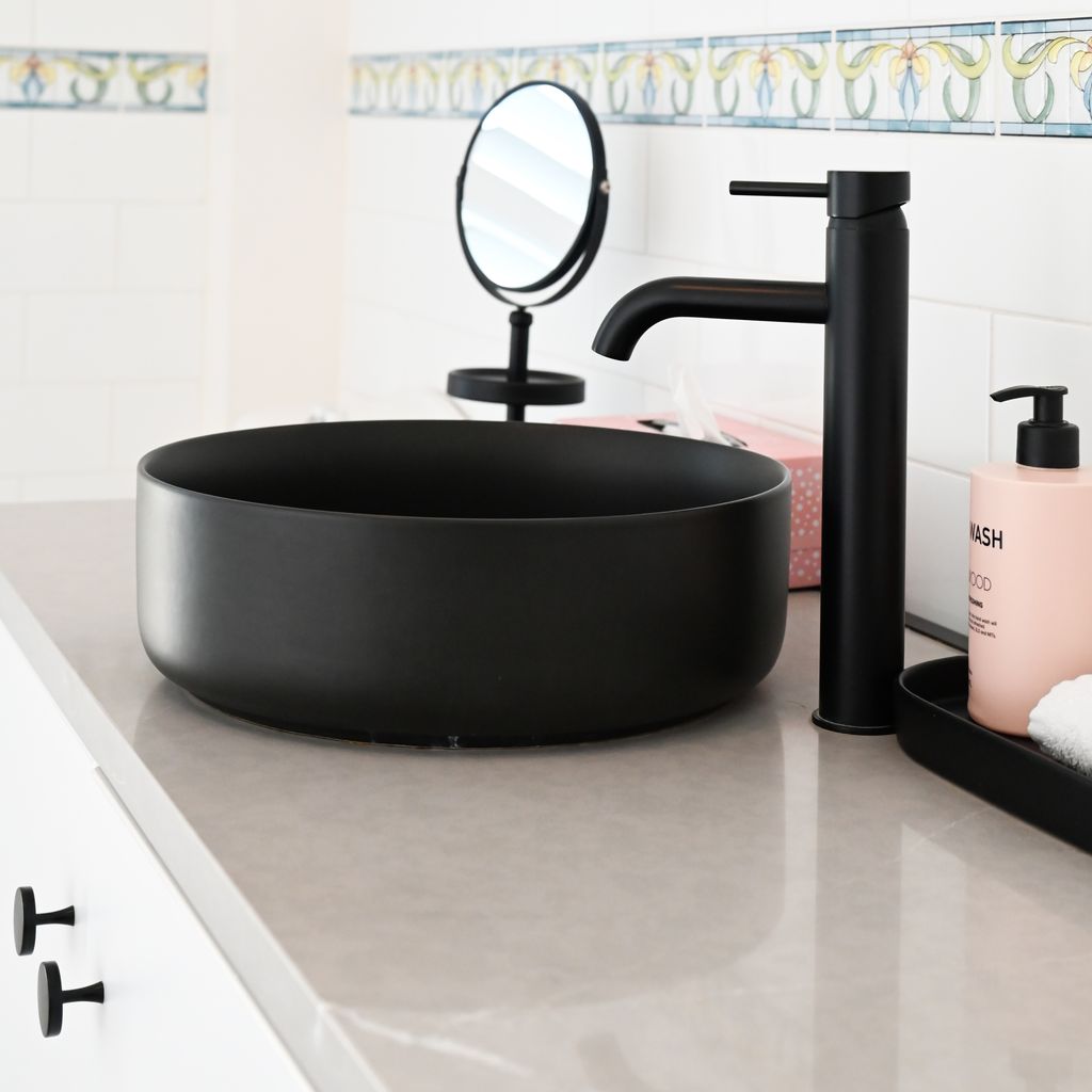 Deck Quarters – The Grande Vista