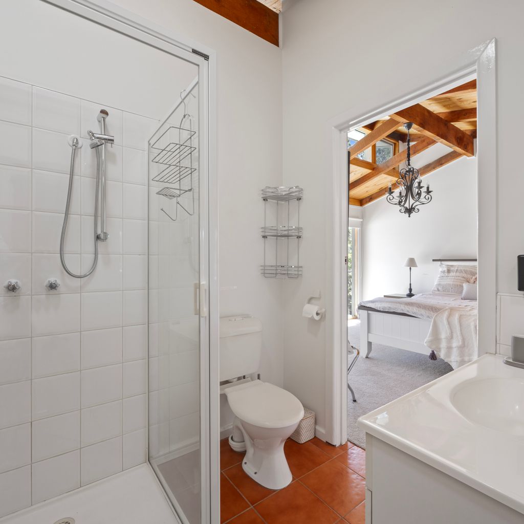 Paradise Retreat Lakehouse – Jamieson – Sleeps 10