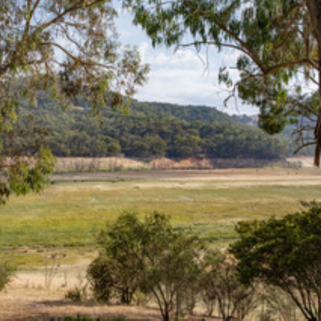 Paradise Retreat Lakehouse – Jamieson – Sleeps 10