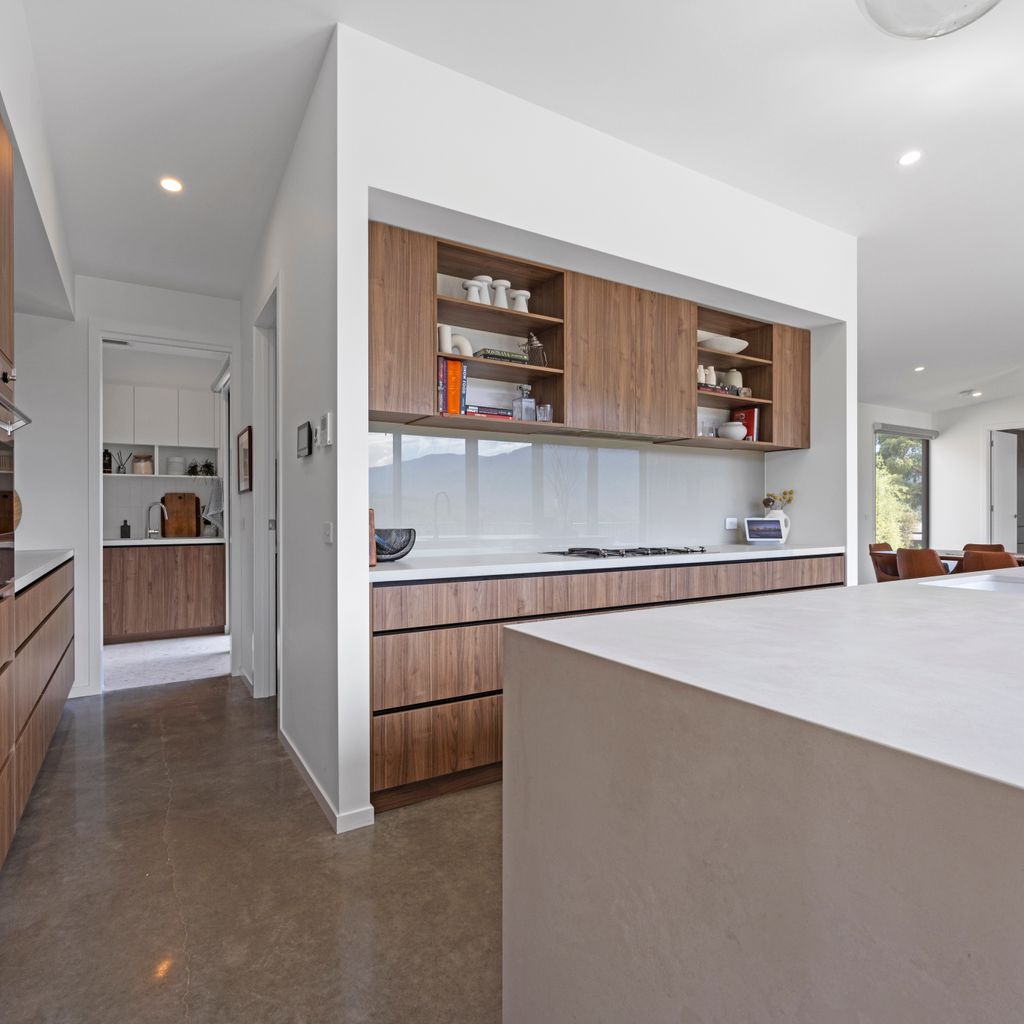 Tanderra 180 – Meaning “Resting Place” – Sleeps 12