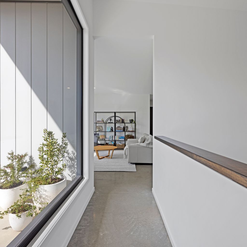 Tanderra 180 – Meaning “Resting Place” – Sleeps 12