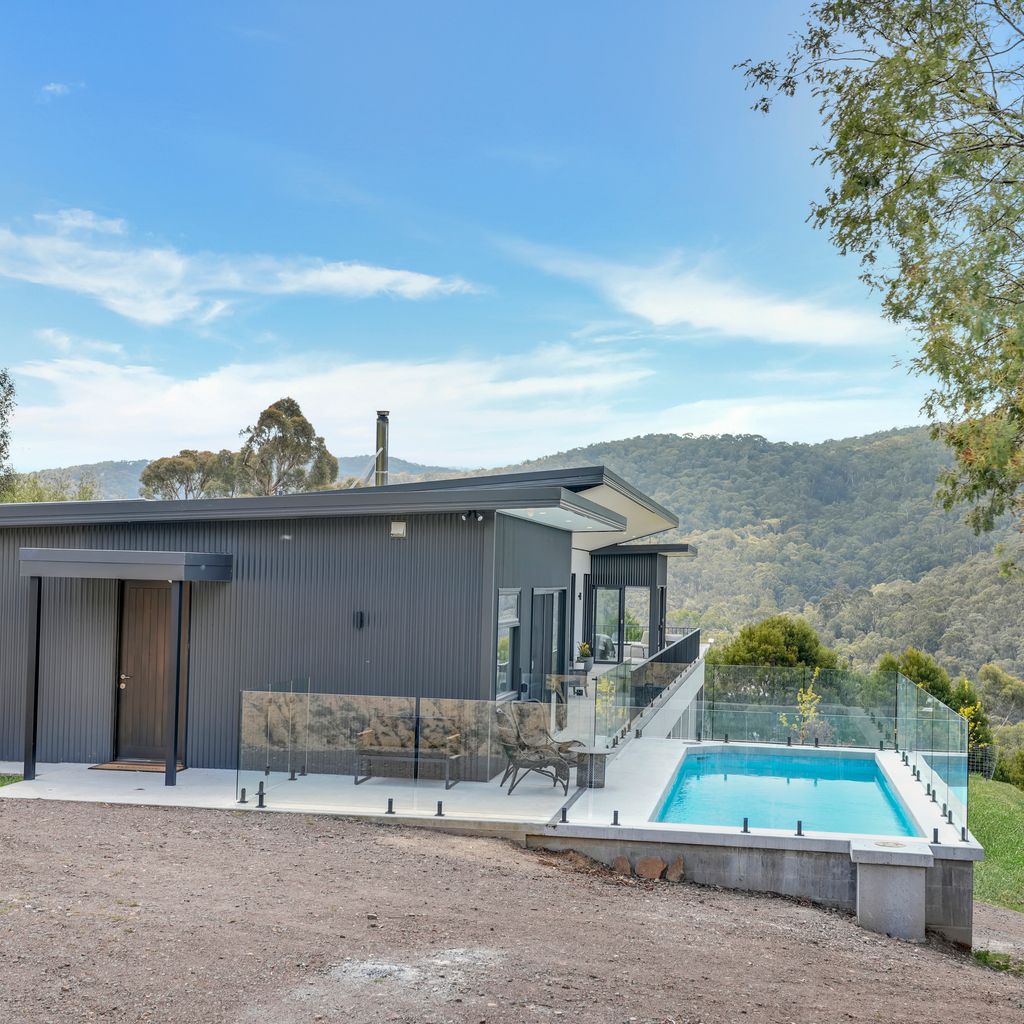 Tanderra 180 – Meaning “Resting Place” – Sleeps 12