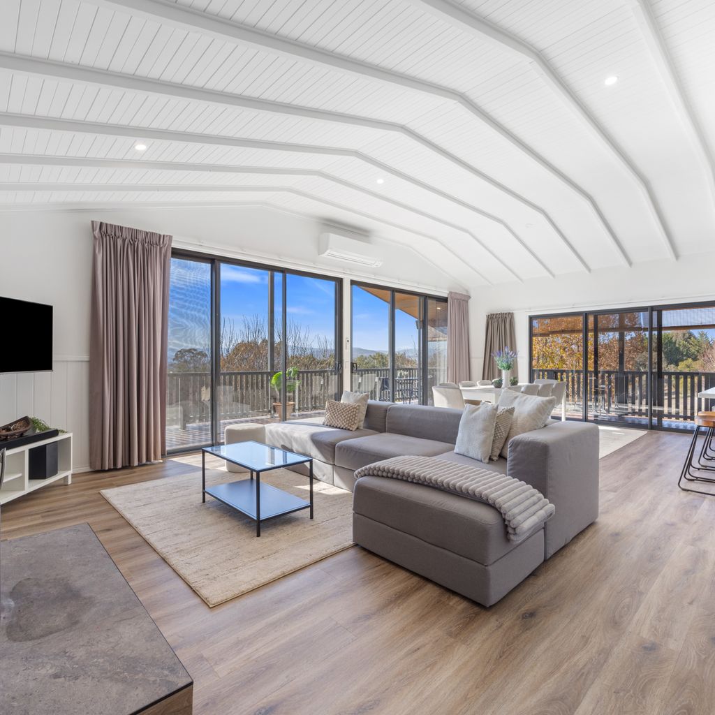 Stoneleigh Rise – Mansfield – Sleeps 12