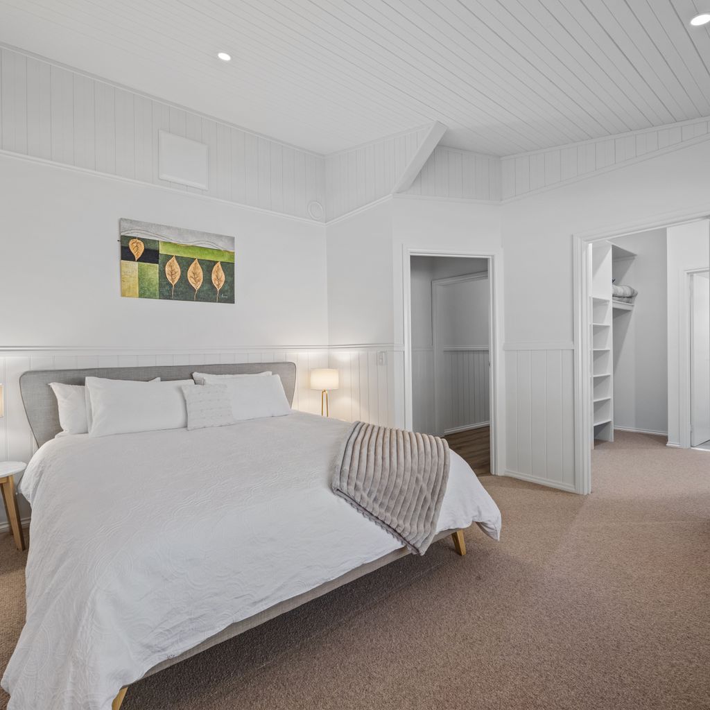 Stoneleigh Rise – Mansfield – Sleeps 12