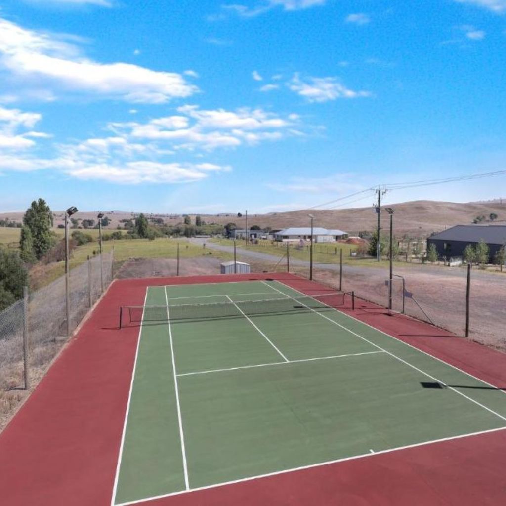 Redgum Apartment – Merrijig – Sleeps 7