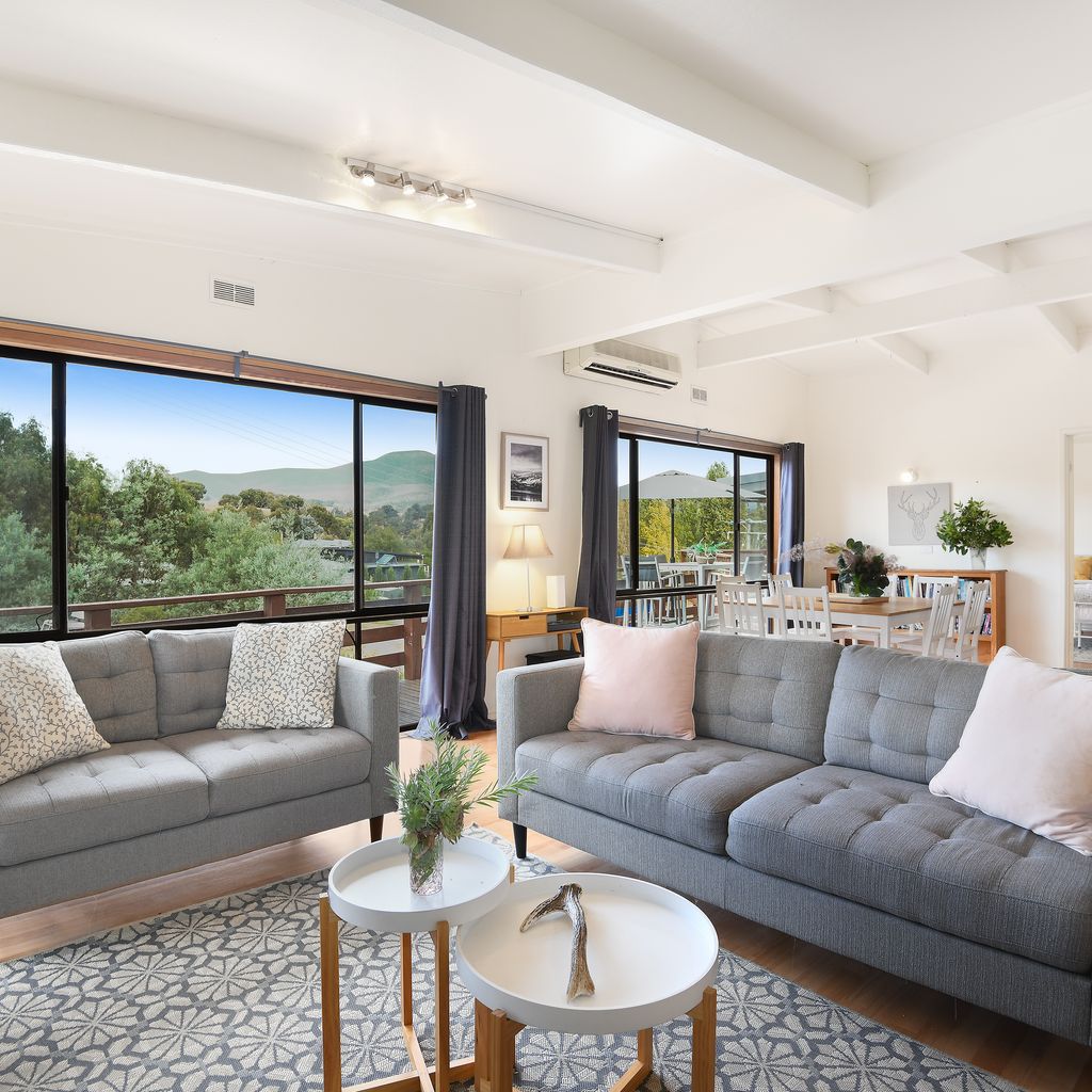 Redgum Apartment – Merrijig – Sleeps 7