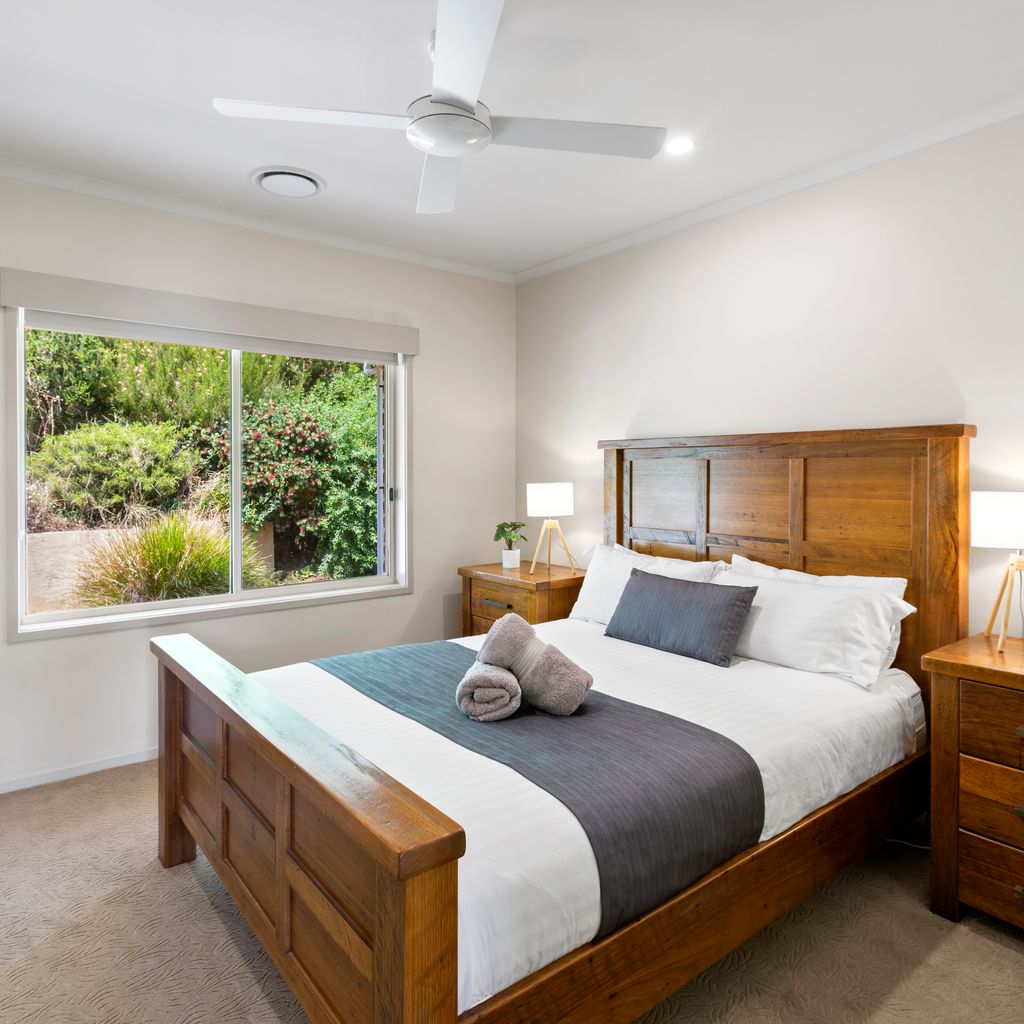 Monkey Gully Retreat – Pool – Mansfield – Sleeps 9