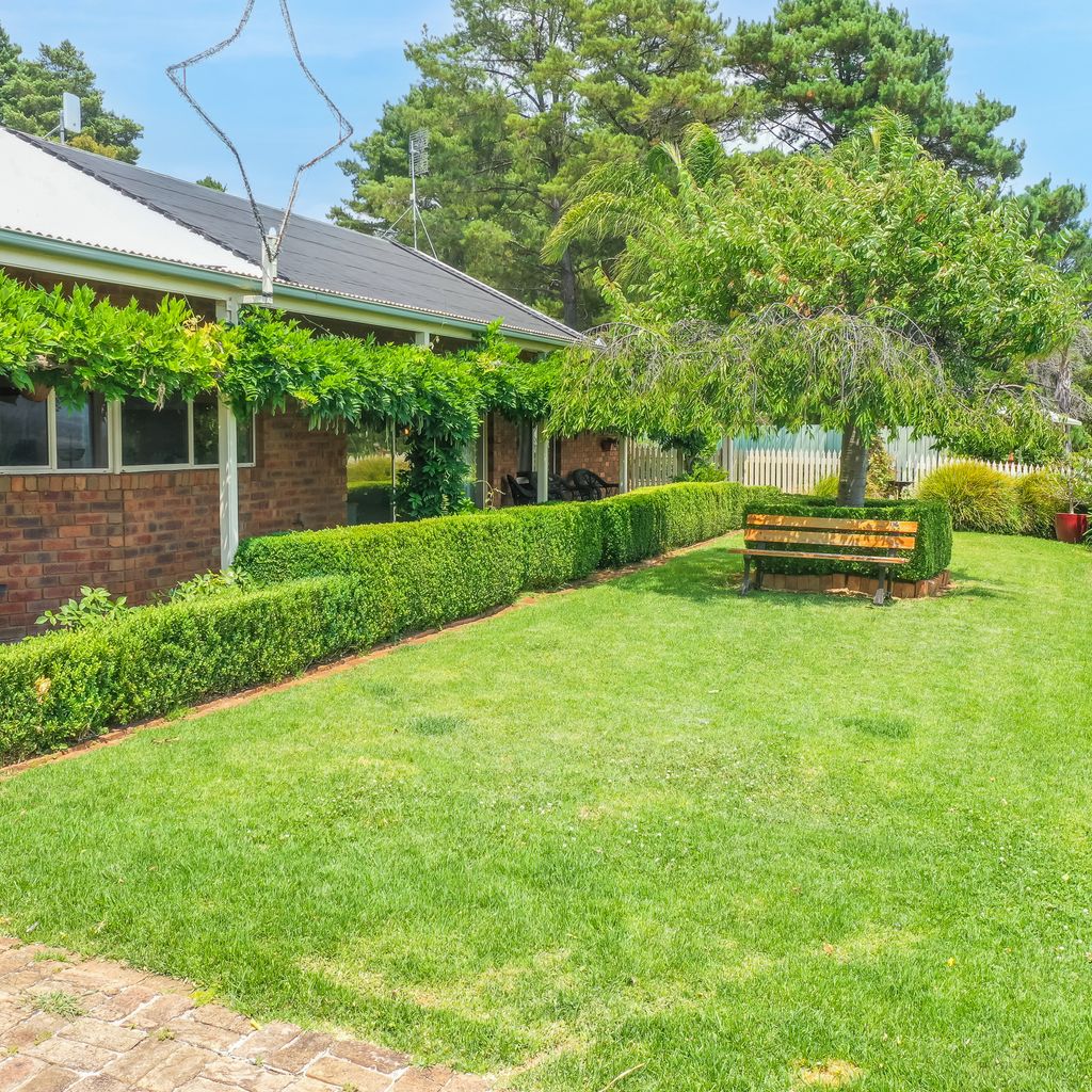 Monkey Gully Retreat – Pool – Mansfield – Sleeps 9