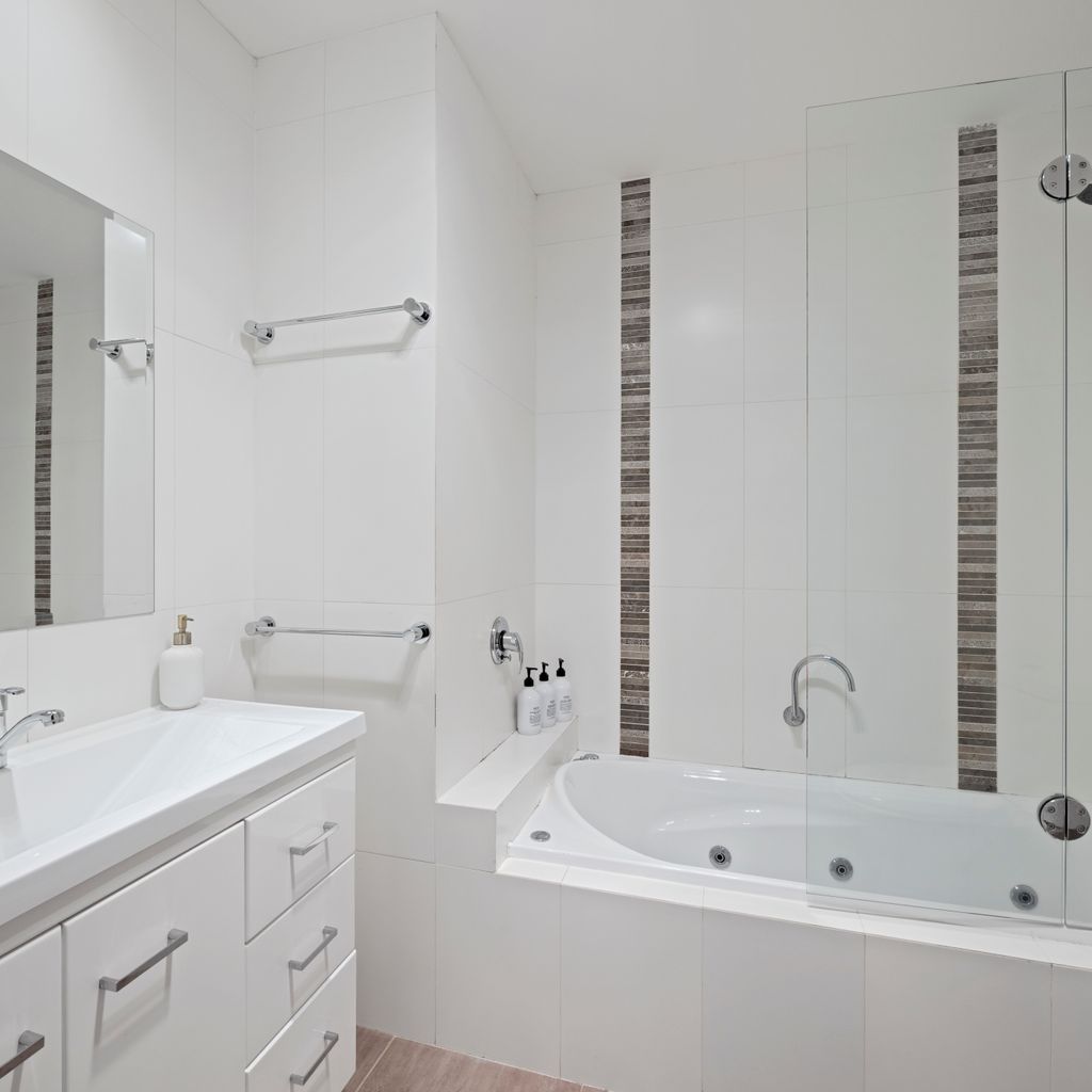 Jarrah Lodge – Sleeps 10 – Merrijig
