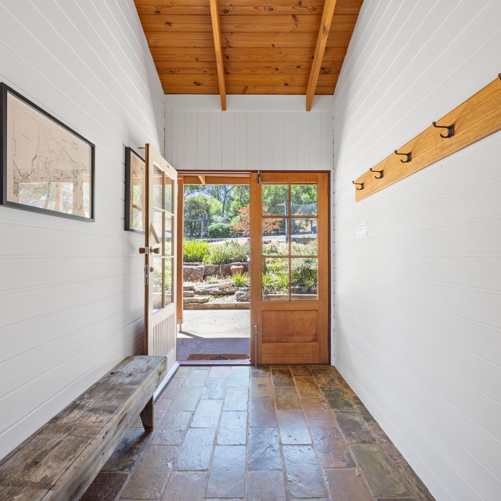 Country Escape | 3BR Home with Panoramic Views