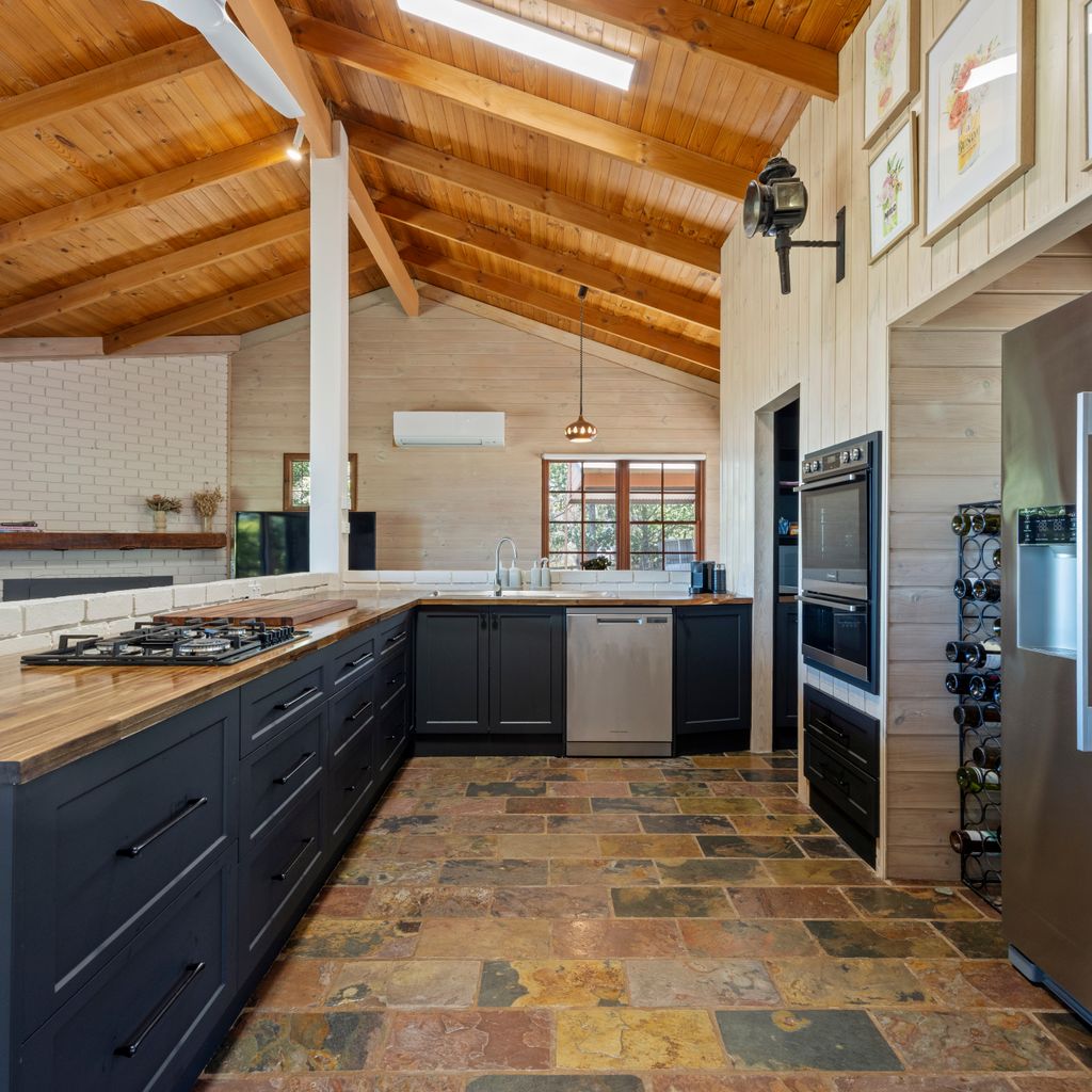 Country Escape | 3BR Home with Panoramic Views