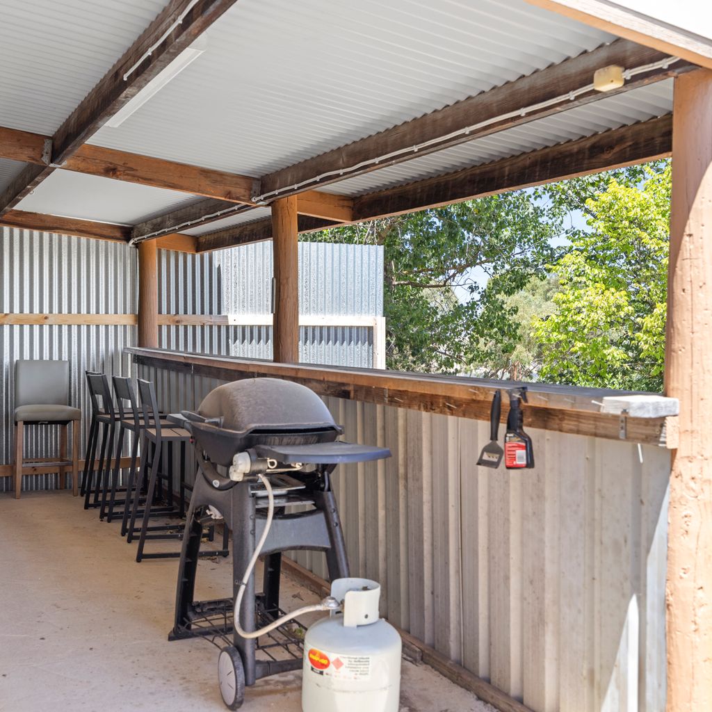 Country Escape | 3BR Home with Panoramic Views