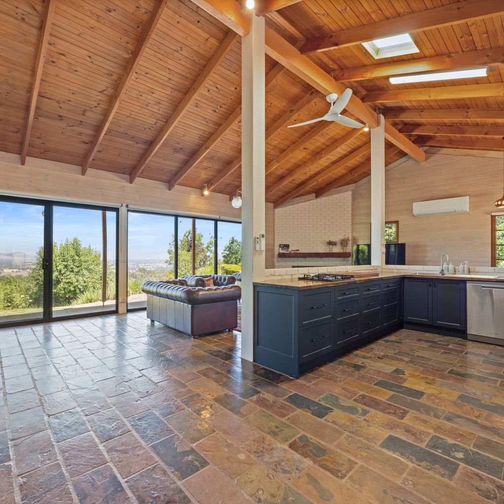 Country Escape | 3BR Home with Panoramic Views