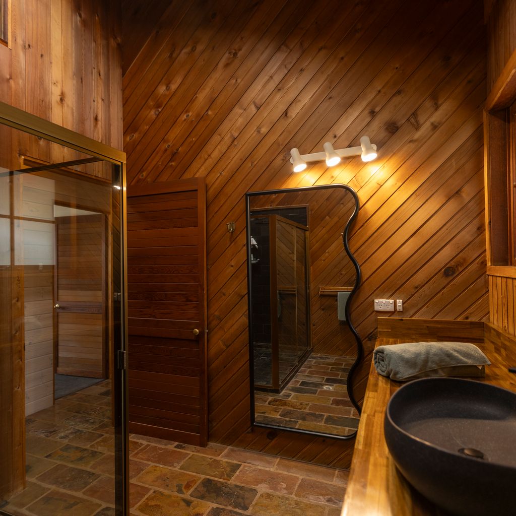 Country Escape on 23 Acres | 3BR Home with Panoramic Views