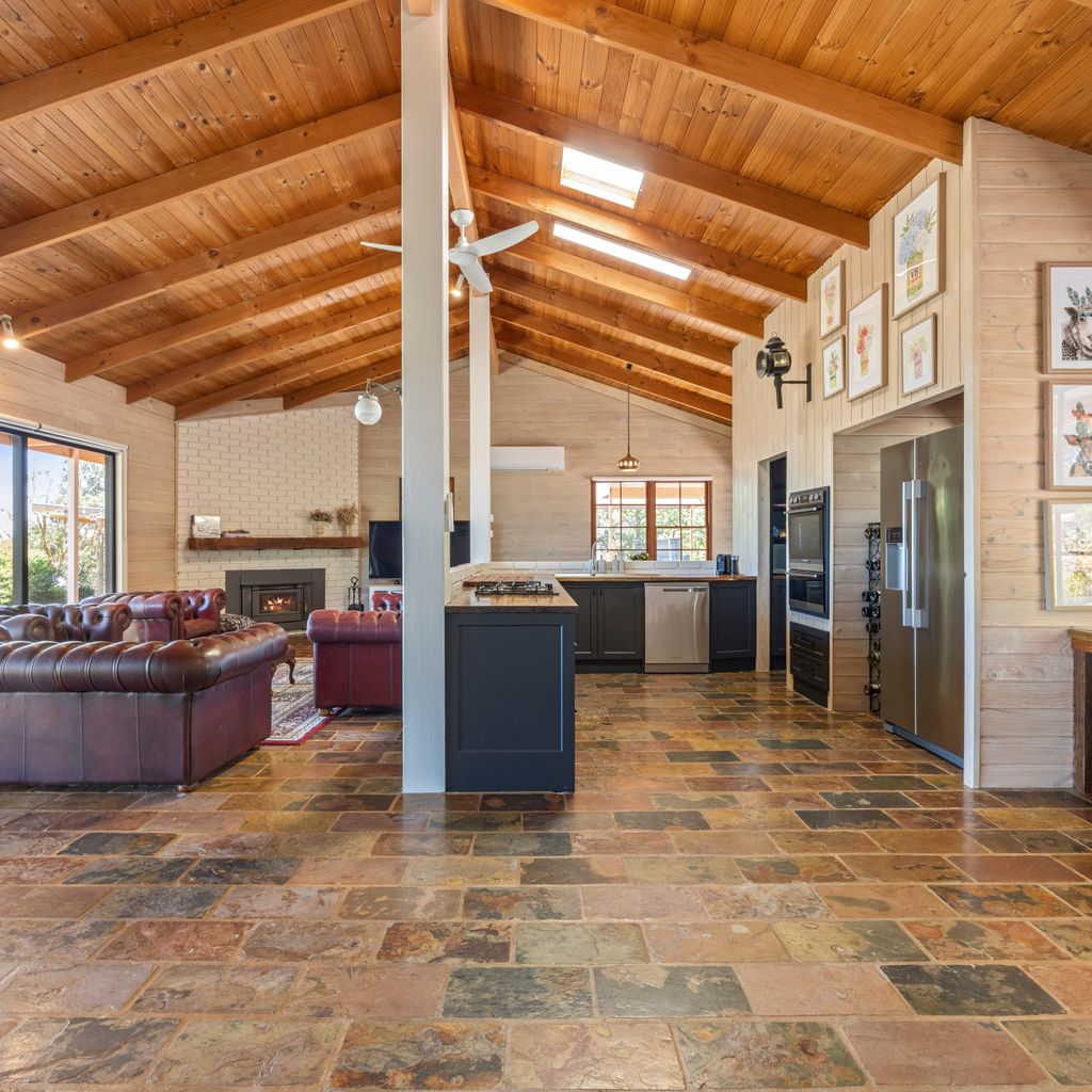 Country Escape | 3BR Home with Panoramic Views