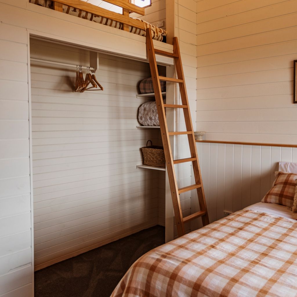 Country Escape on 23 Acres | 3BR Home with Panoramic Views