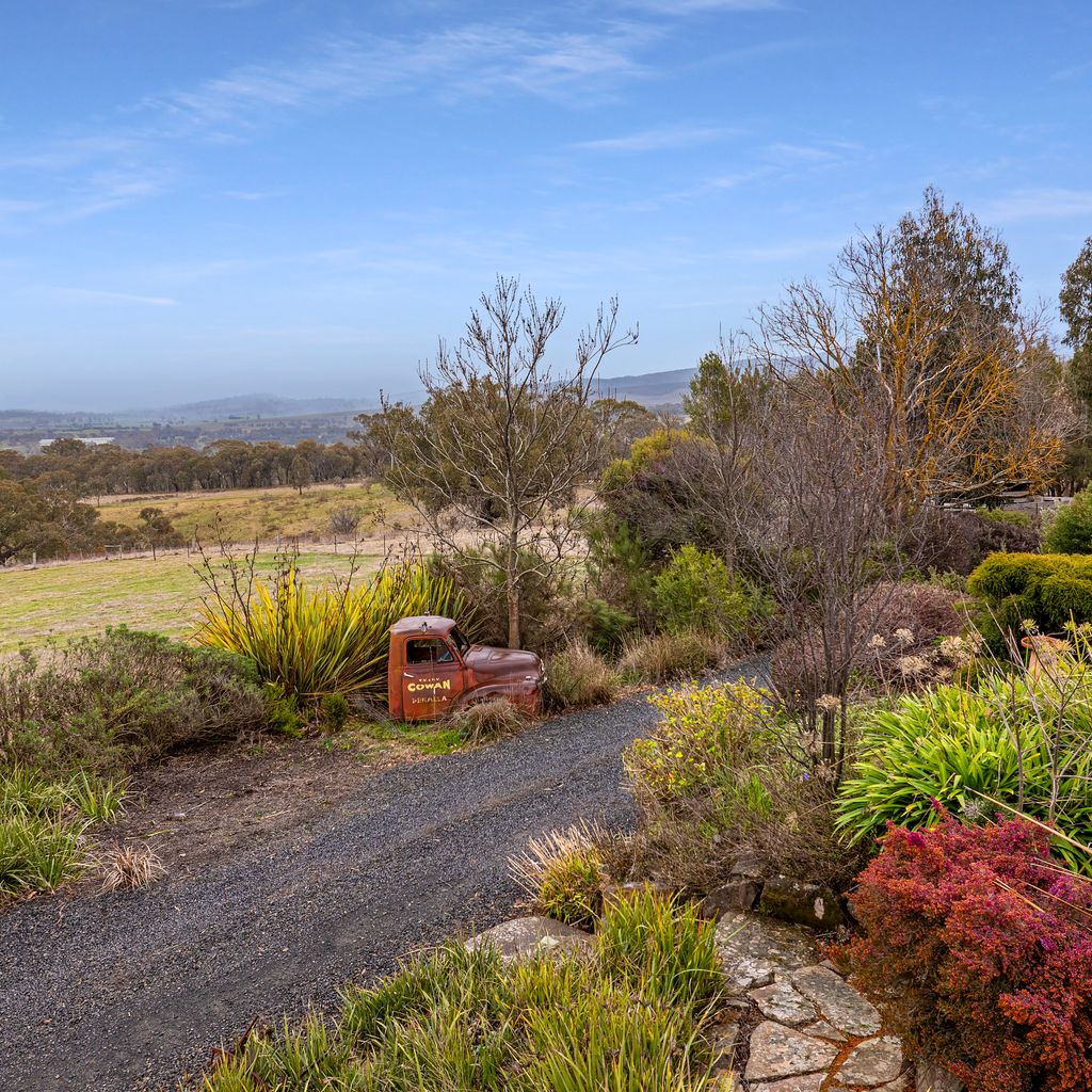 Country Escape on 23 Acres | 3BR Home with Panoramic Views