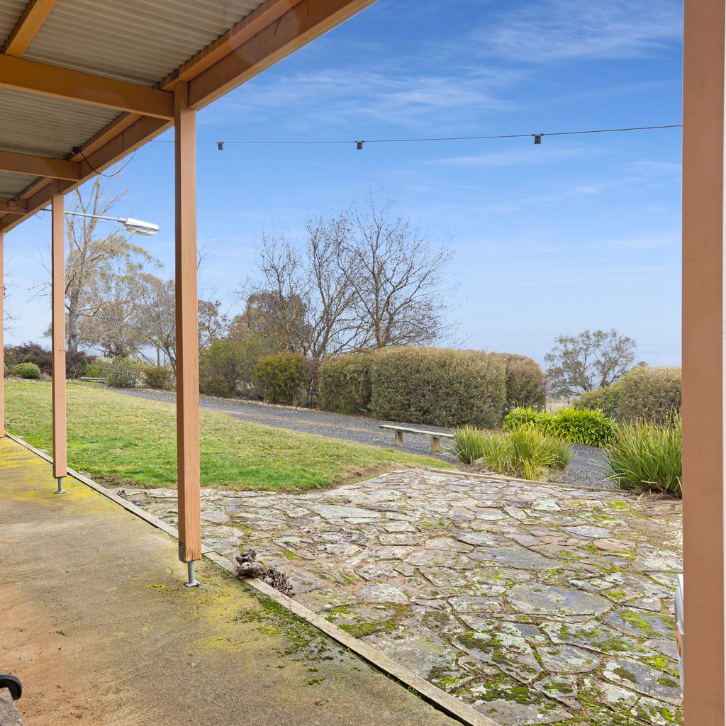Country Escape on 23 Acres | 3BR Home with Panoramic Views