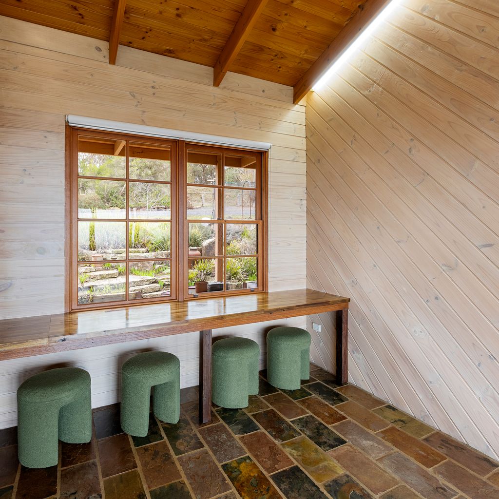 Country Escape on 23 Acres | 3BR Home with Panoramic Views