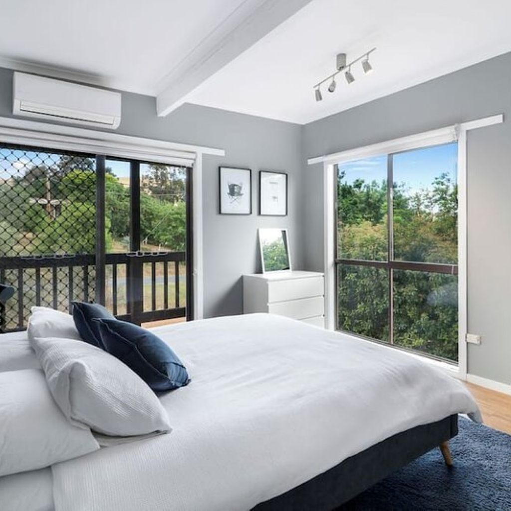 Lakeview Retreat Bonnie Doon – Sleeps 12