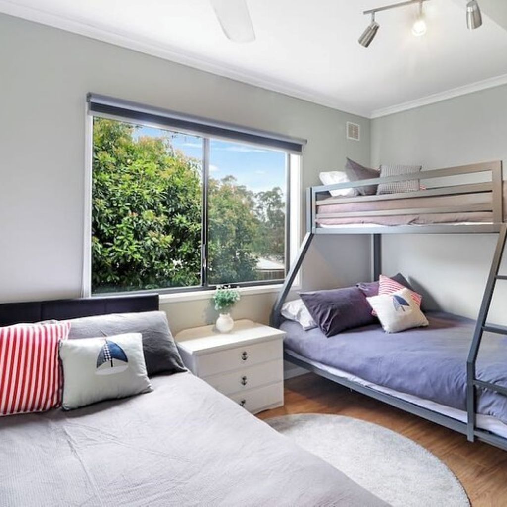 Lakeview Retreat Bonnie Doon – Sleeps 12