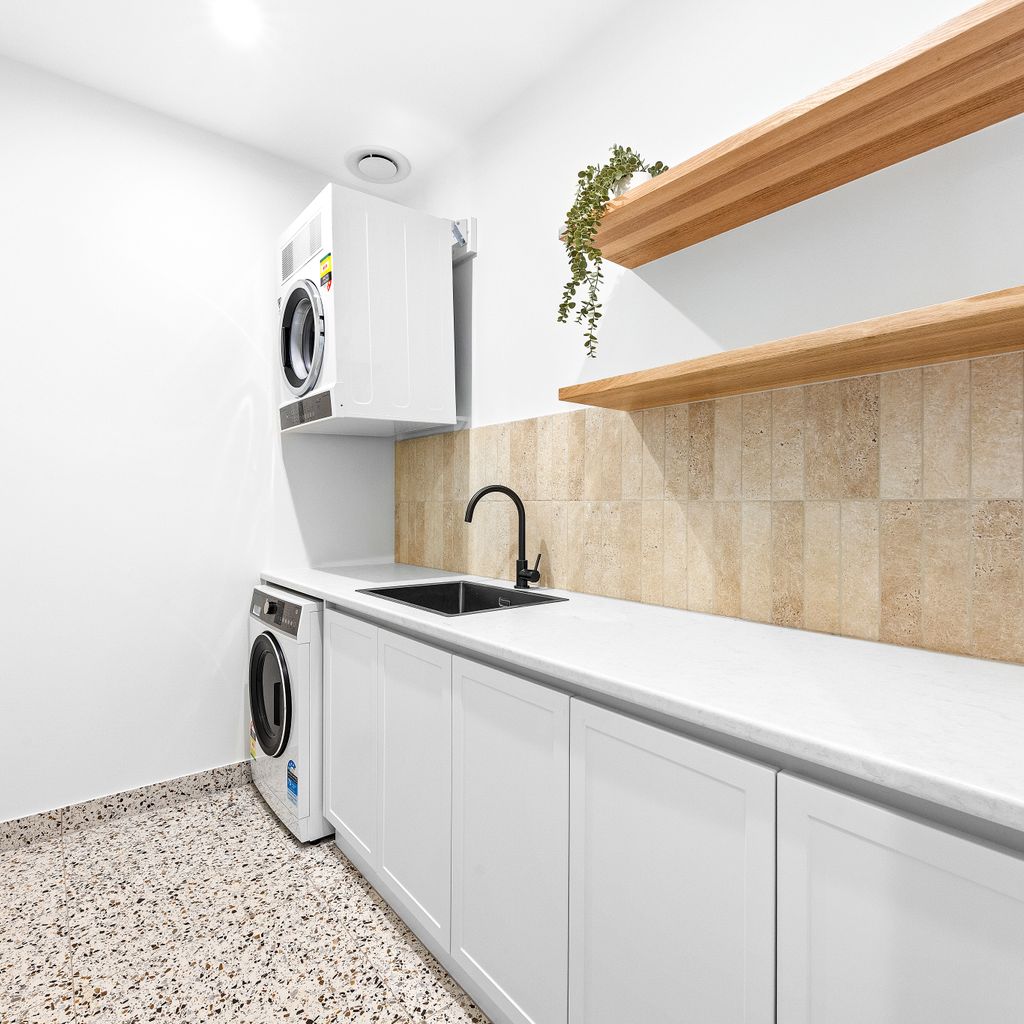 The Pinnacle – Sleeps 10 – Merrijig