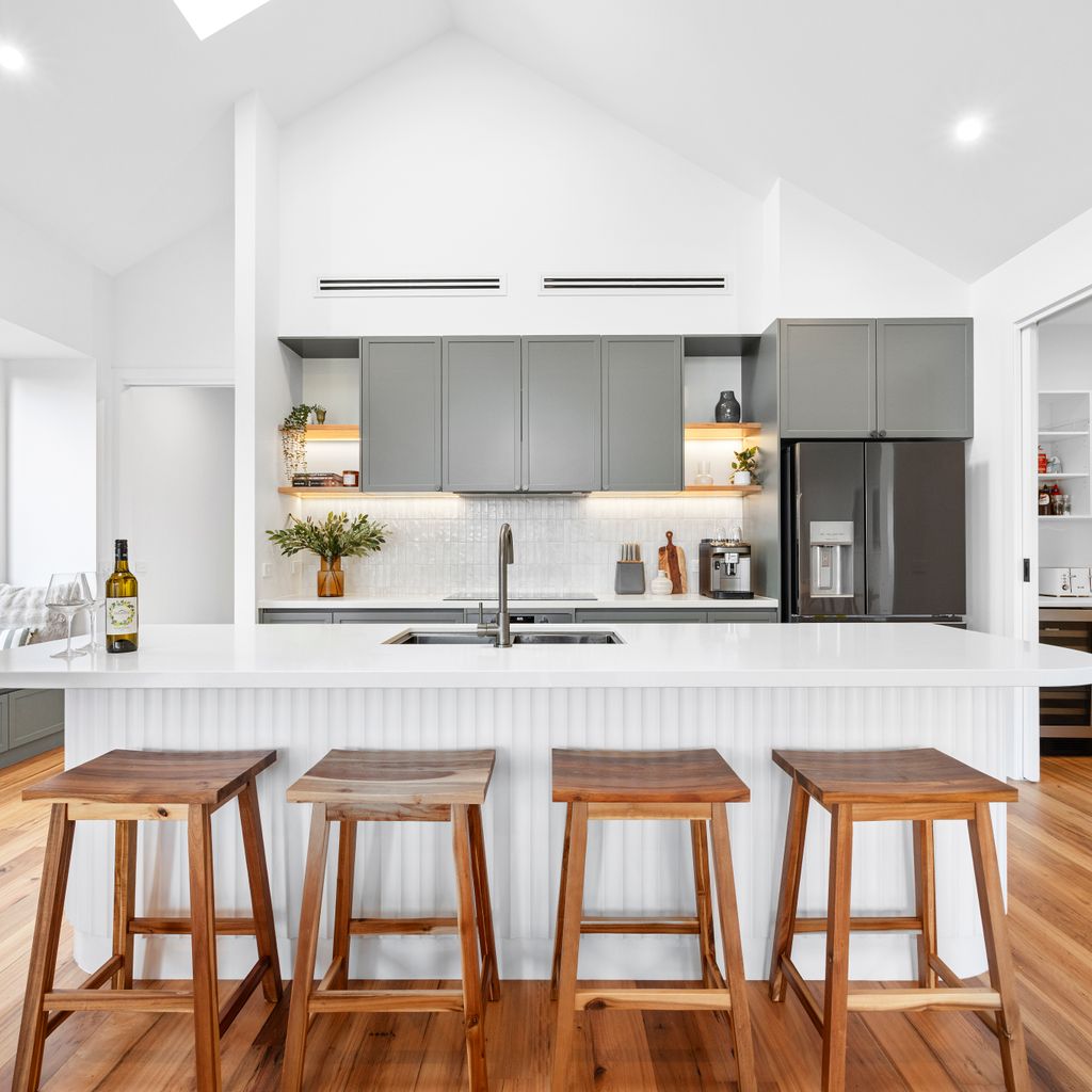 The Pinnacle – Sleeps 10 – Merrijig