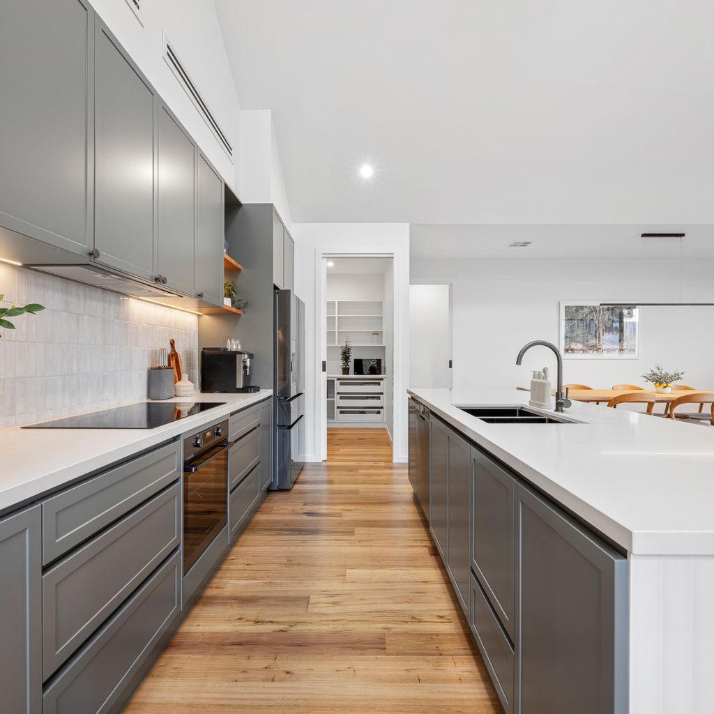 The Pinnacle – Sleeps 10 – Merrijig