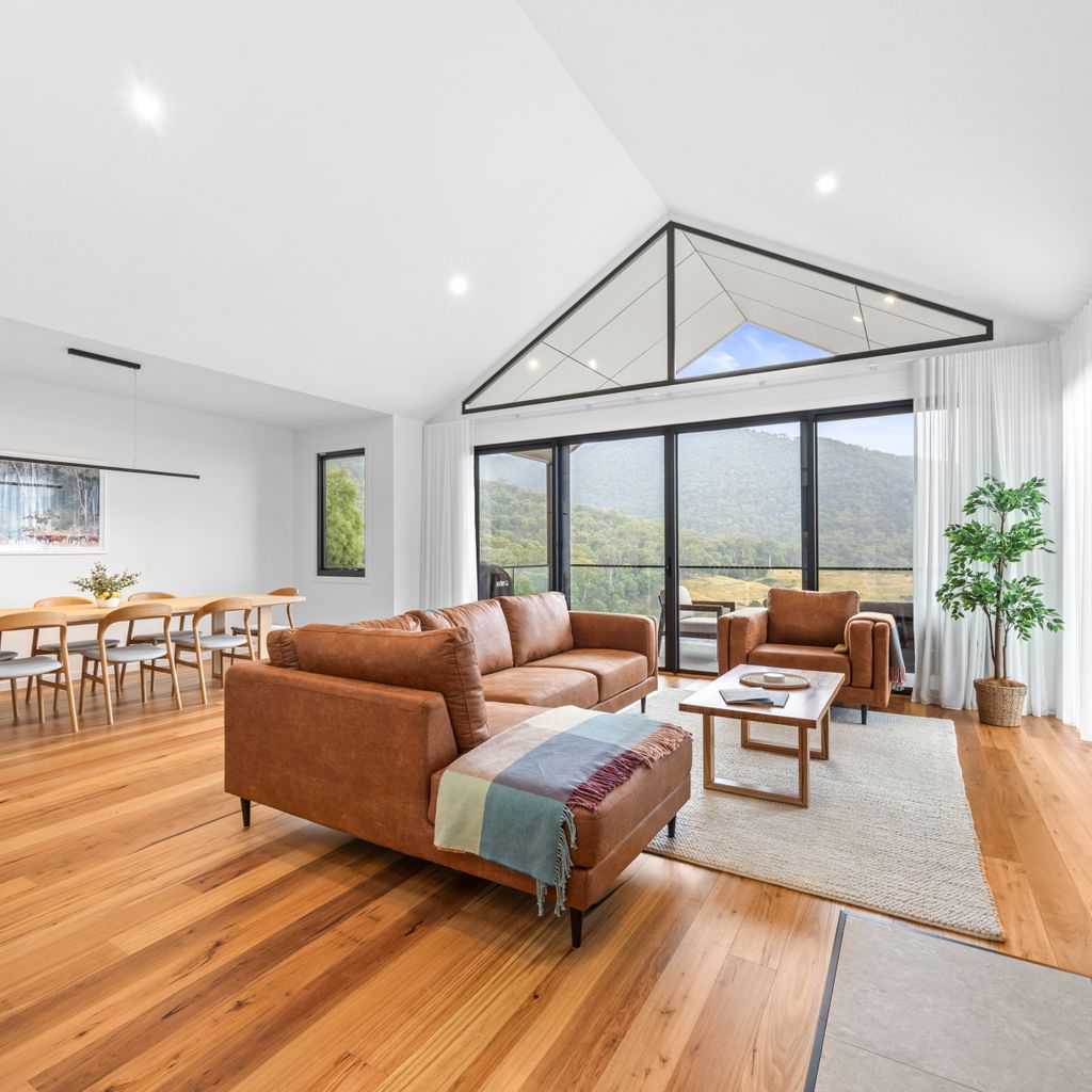 The Pinnacle – Sleeps 10 – Merrijig