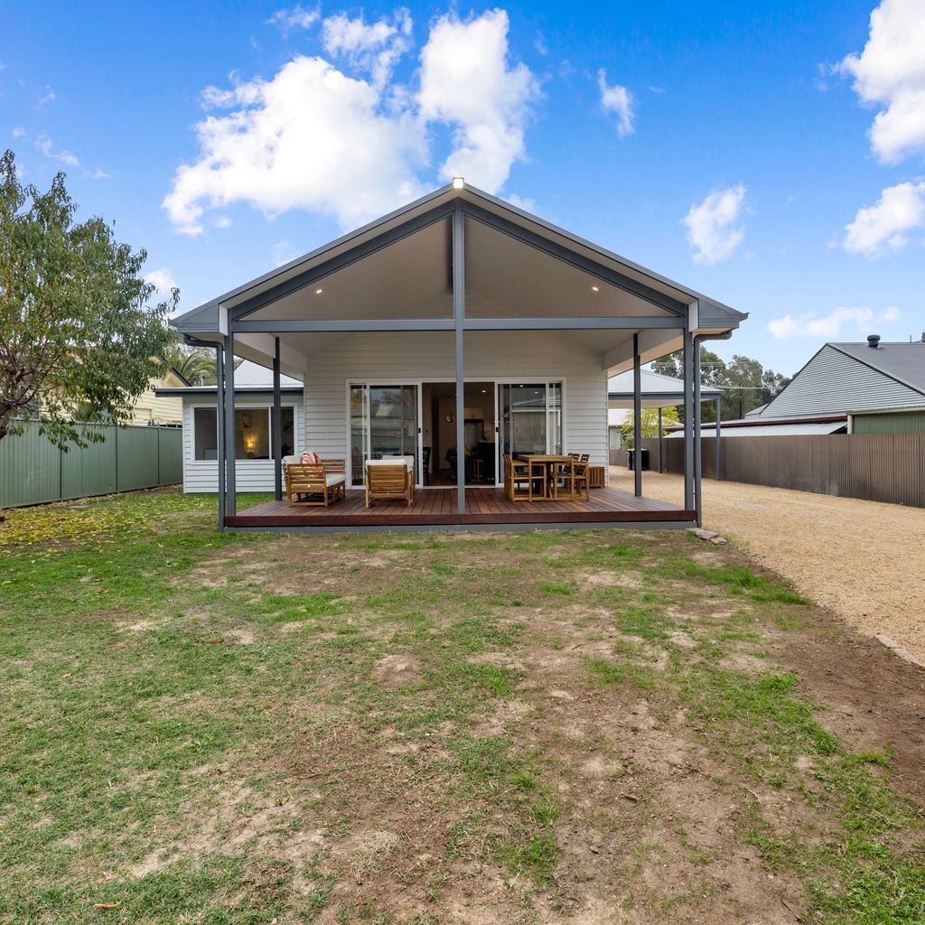 Timber Mill Cottage – Mansfield