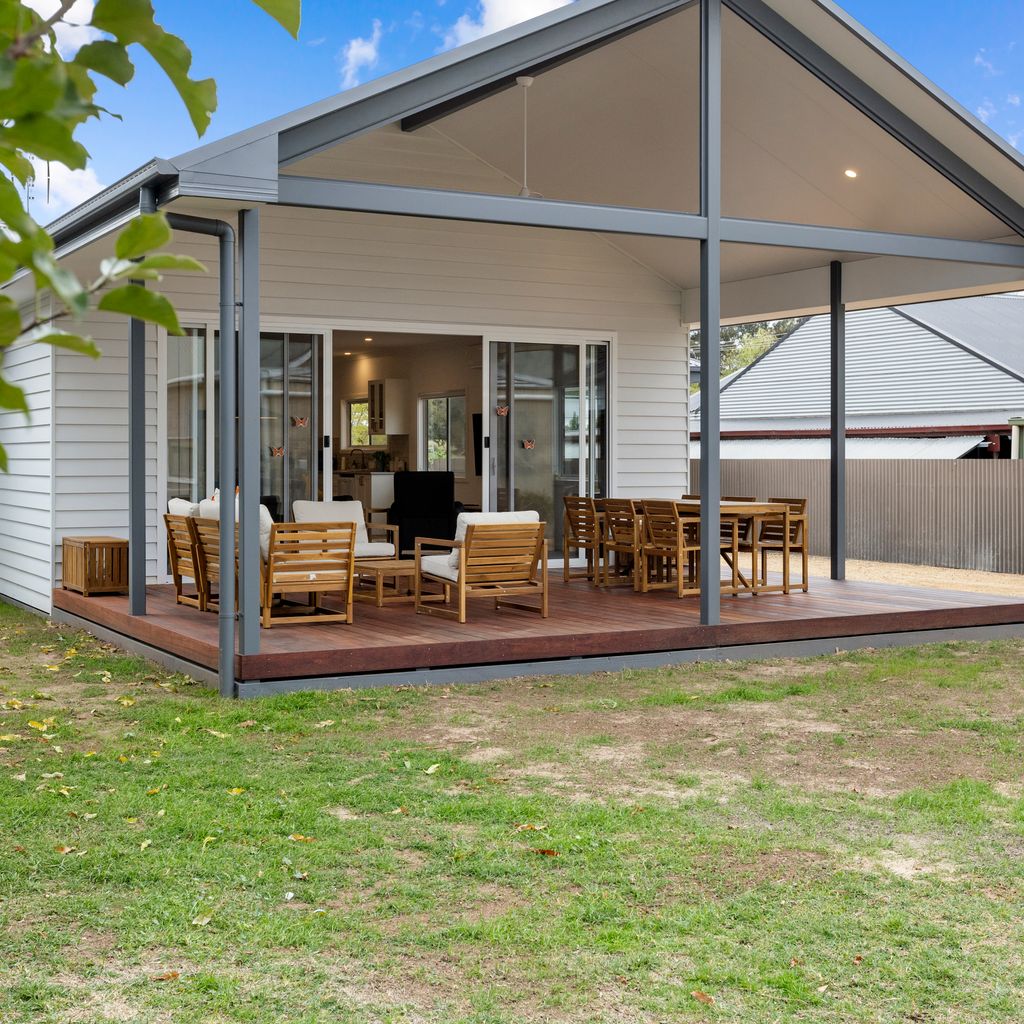 Timber Mill Cottage – Mansfield