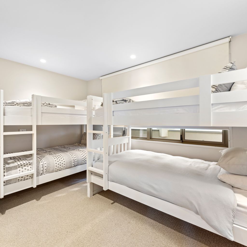 Riverfront Alpine Retreat – Mt Buller Gateway – Sleeps 10
