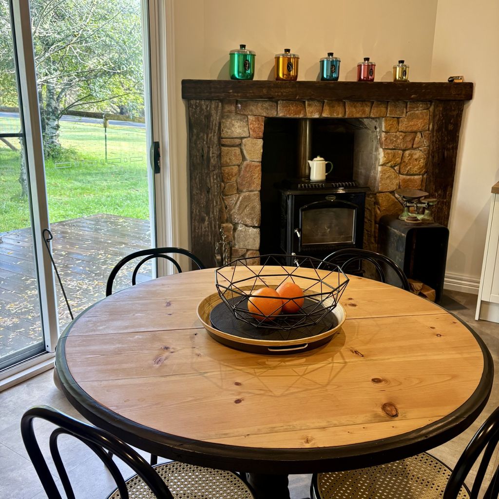 Jam Cottage Tolmie – Sleeps 8