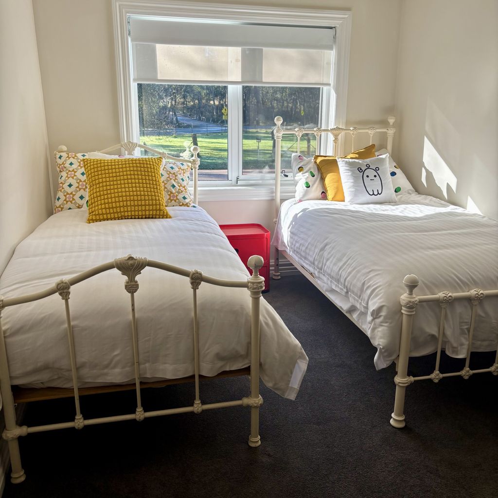 Jam Cottage Tolmie – Sleeps 8