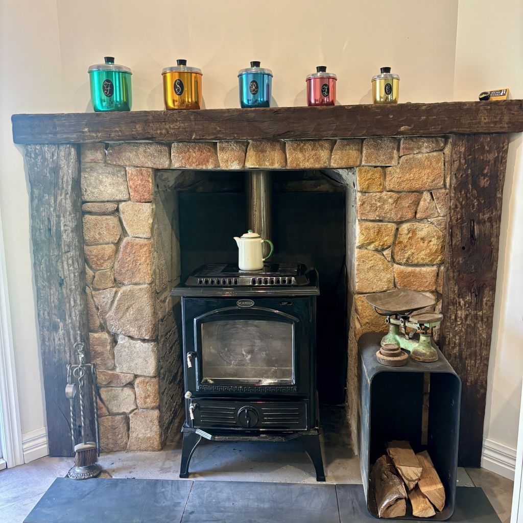 Jam Cottage Tolmie – Sleeps 8