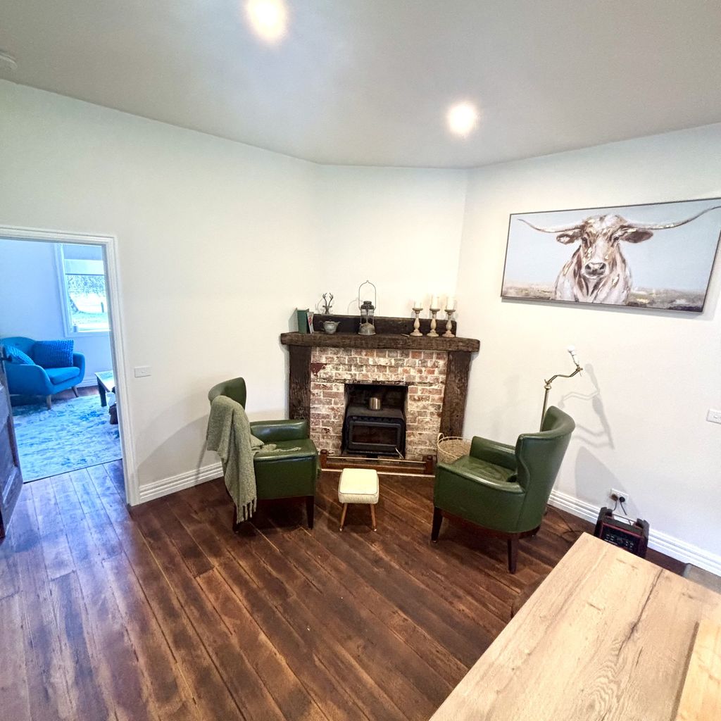 Jam Cottage Tolmie – Sleeps 8