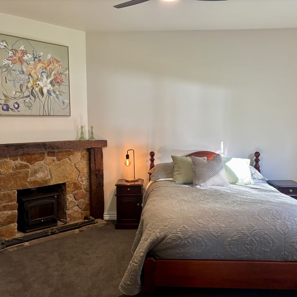 Jam Cottage Tolmie – Sleeps 8