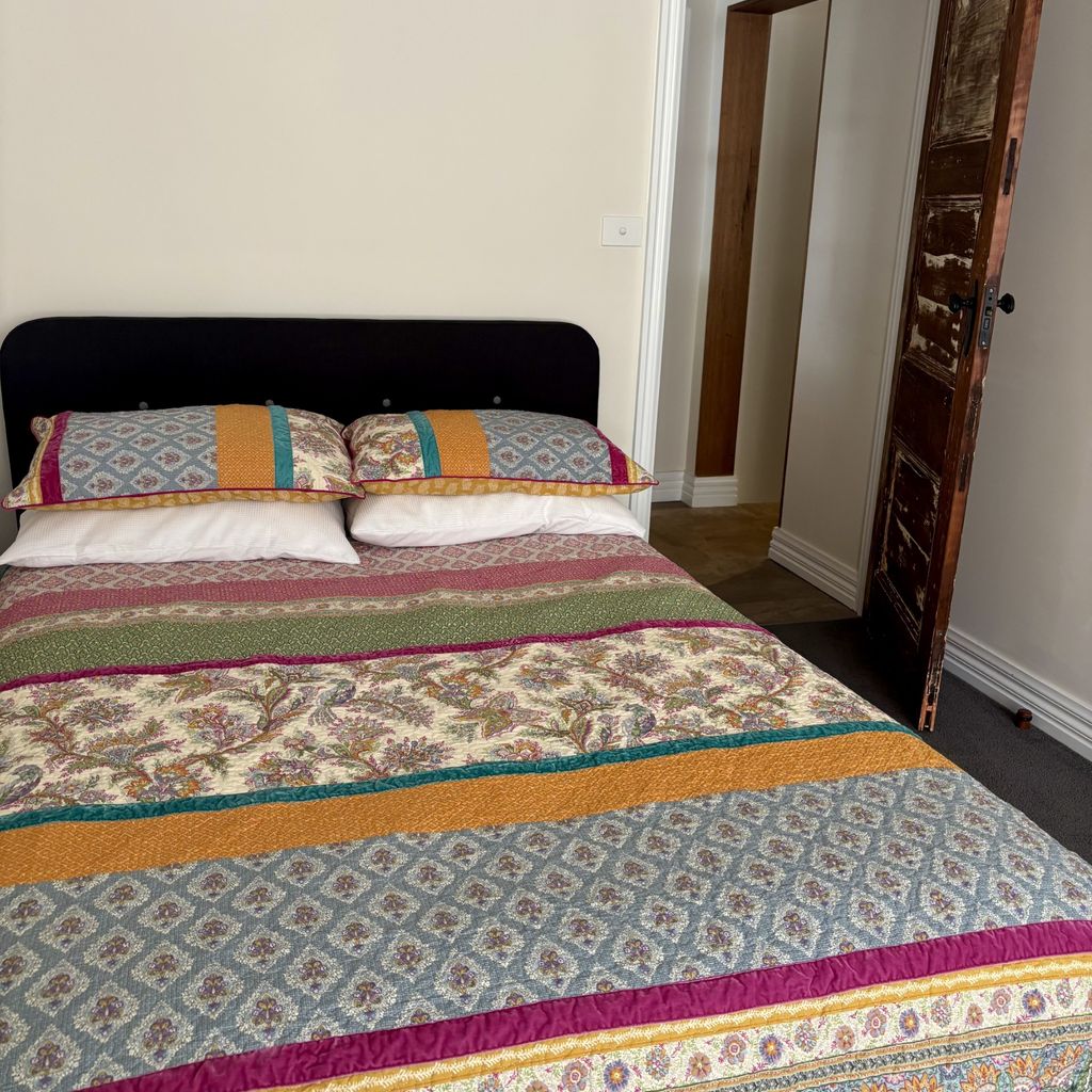 Jam Cottage Tolmie – Sleeps 8
