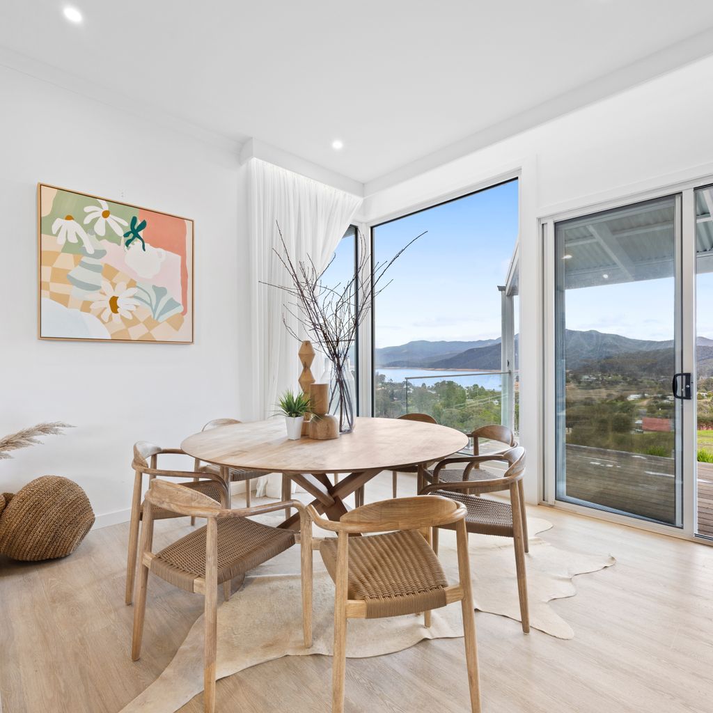 27 Bayview Way, Mountain Bay