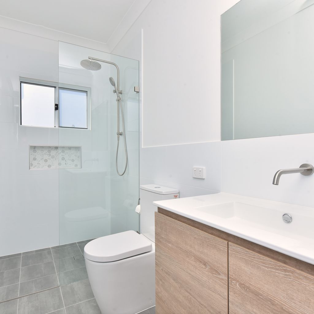 Magpie 2 -  Bathroom 1