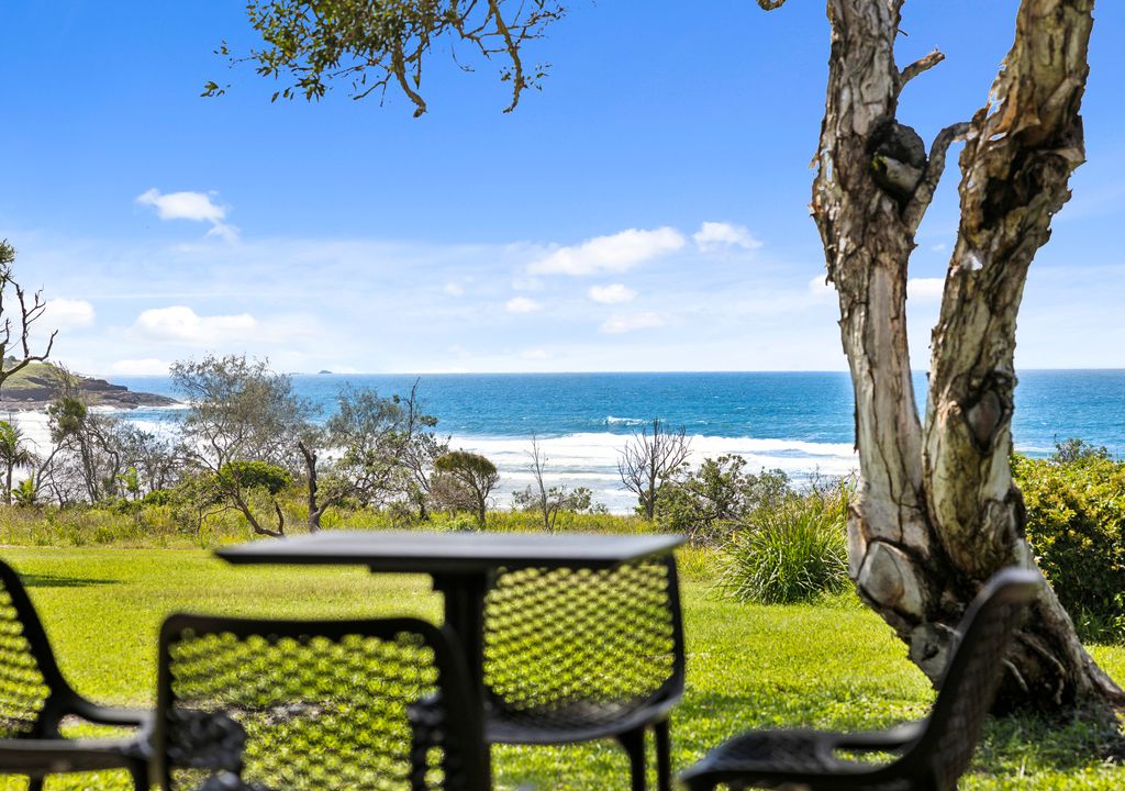 Surf Shack Arrawarra Headland