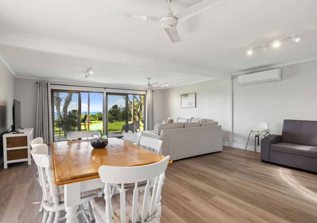 Surf Shack Arrawarra Headland