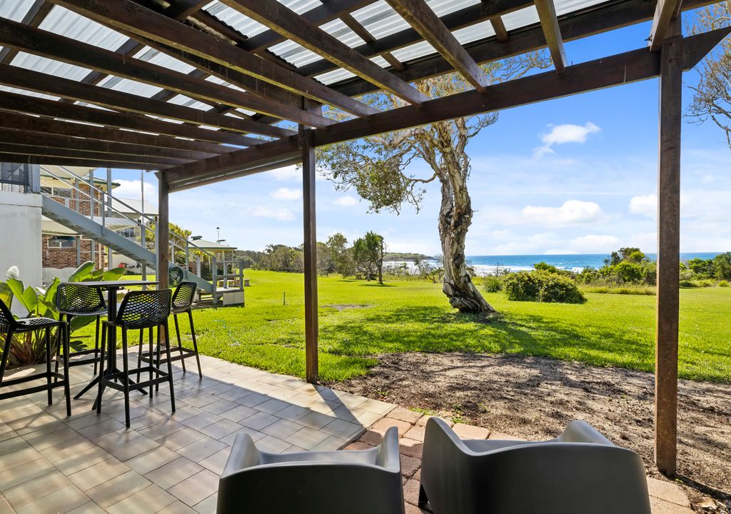 Surf Shack Arrawarra Headland
