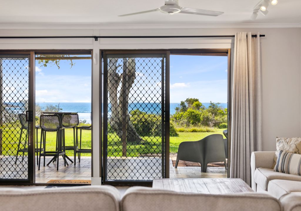 Surf Shack Arrawarra Headland