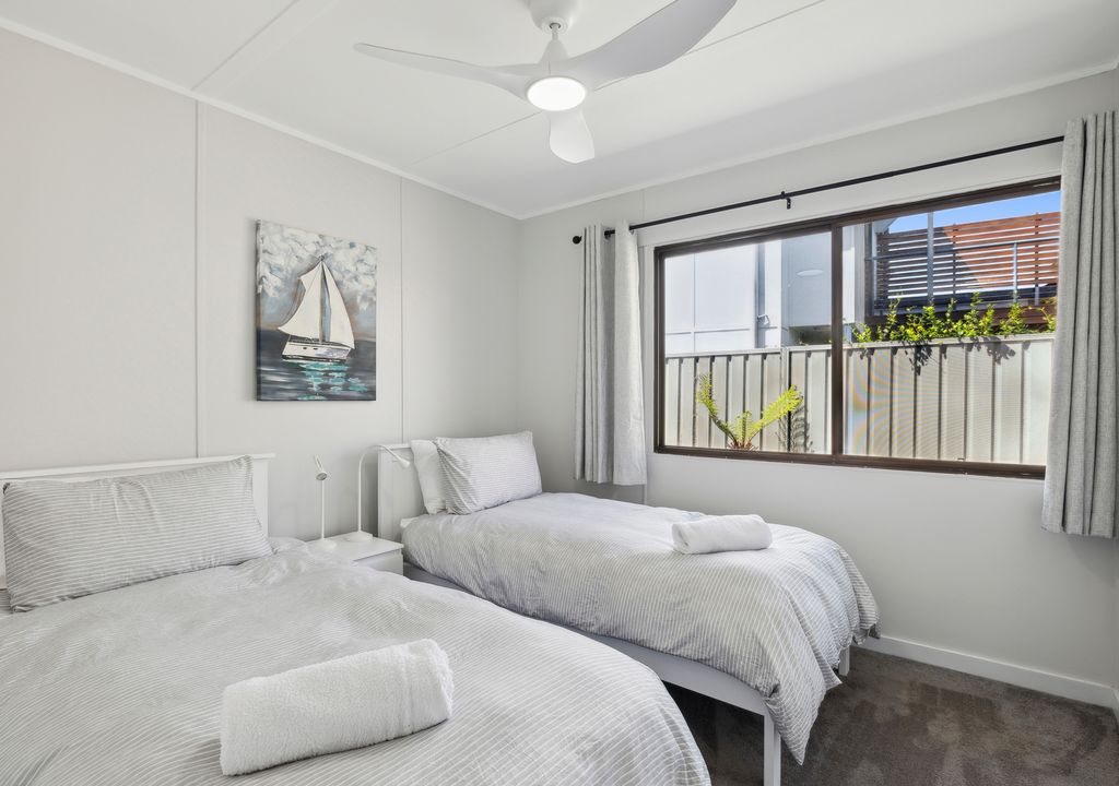 Surf Shack Arrawarra Headland