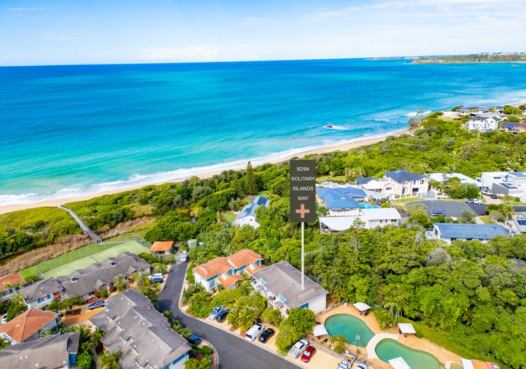 Sapphire Beach Poolside Retreat