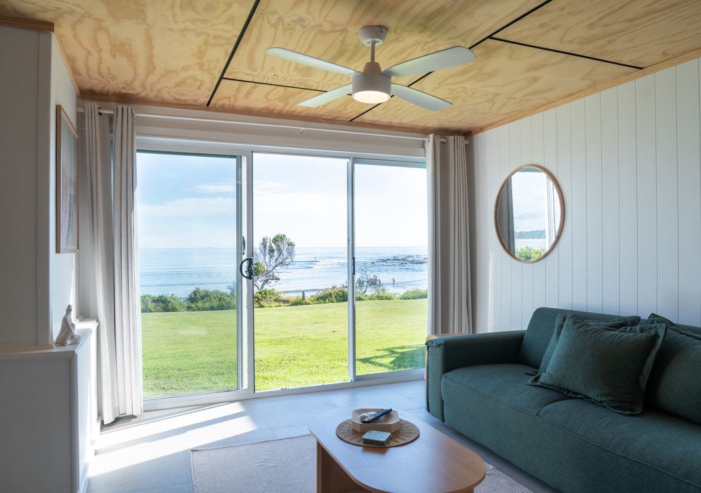 Jim & Dots Beachside Escape