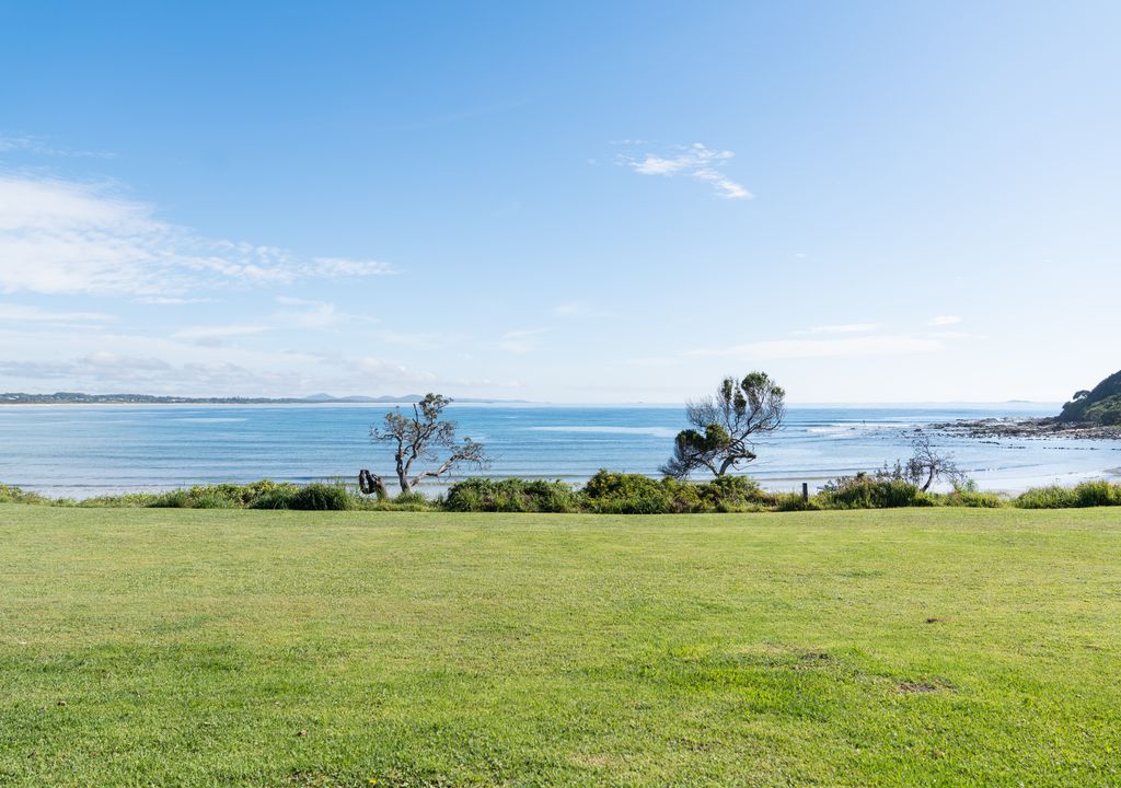 Jim & Dots Beachside Escape